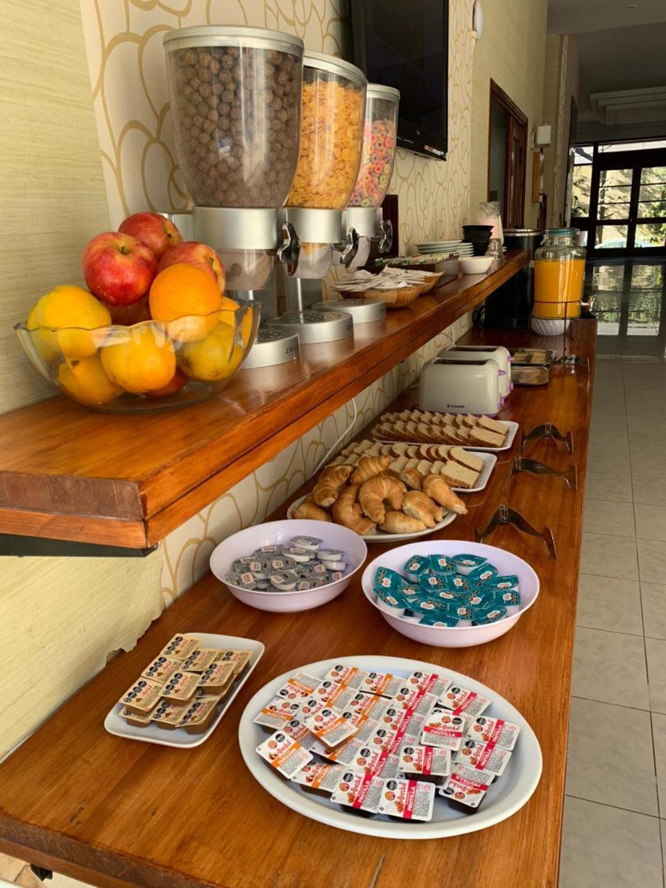 Bagu Pinamar Hotel Kültér fotó